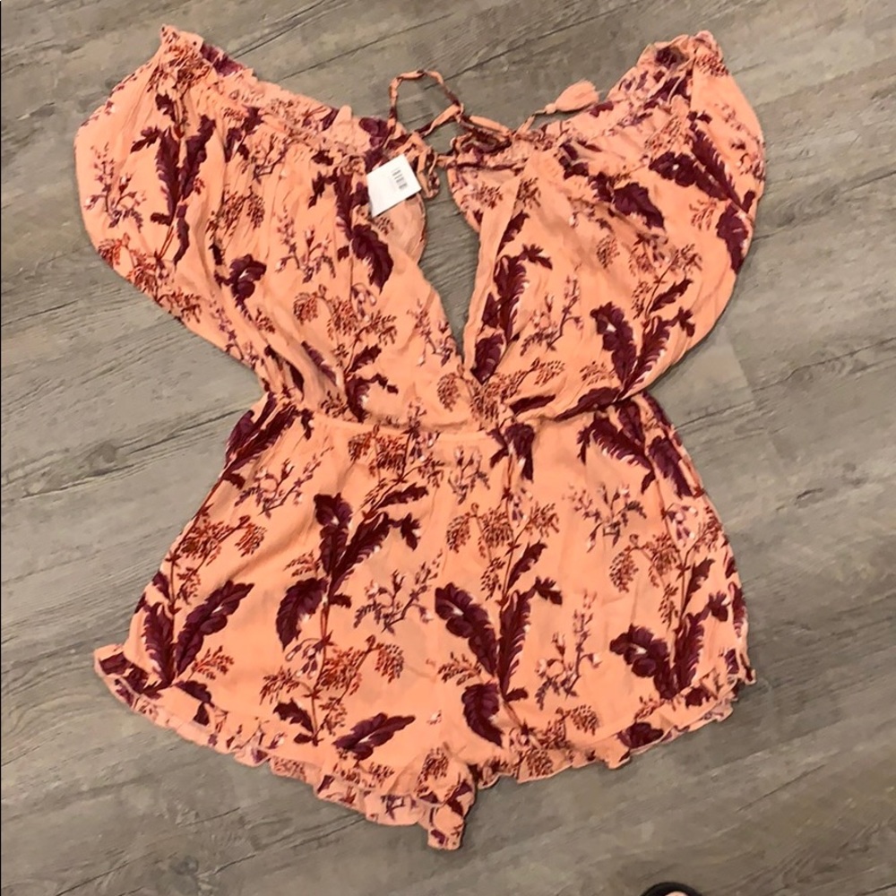 Floral Romper - Picture 3 of 4